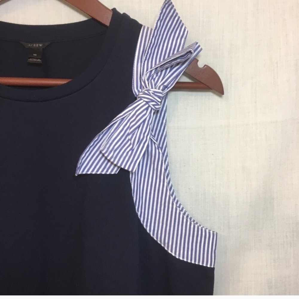 J Crew Navy Blue Bow Shoulder Top Sleeveless Sz M - Picture 5 of 7